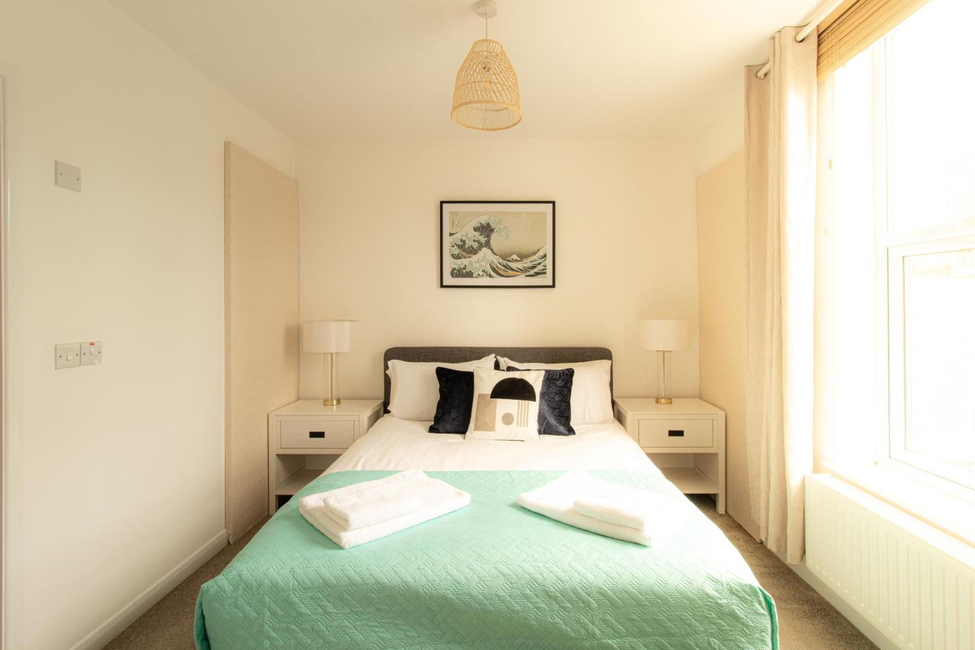 Crescent House Apartments تيلفورد المظهر الخارجي الصورة