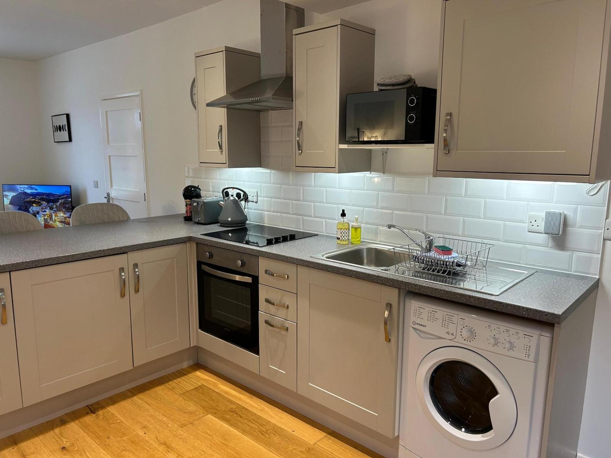 Crescent House Apartments تيلفورد الغرفة الصورة